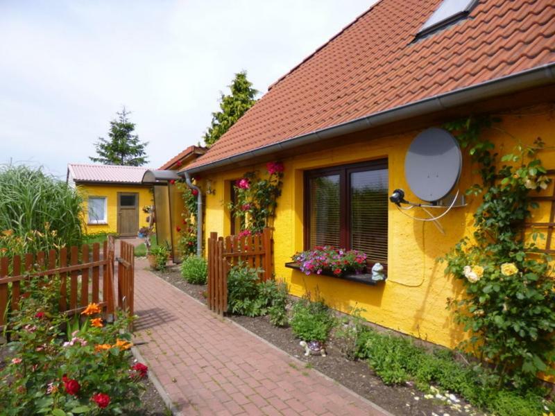 Ferienwohnungen Familie Jahn Thesenvitz ภายนอก รูปภาพ